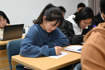 2021-10-15 09:39:45.311000