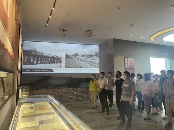 f98ce209150ed17c8d4a9dae7ccb01c