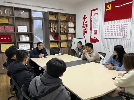 eeae97cdb3dc97541c847cd9ddbe9d9