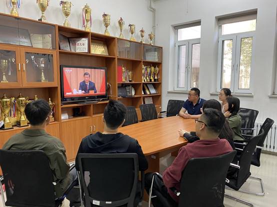 mmexport1652423643552