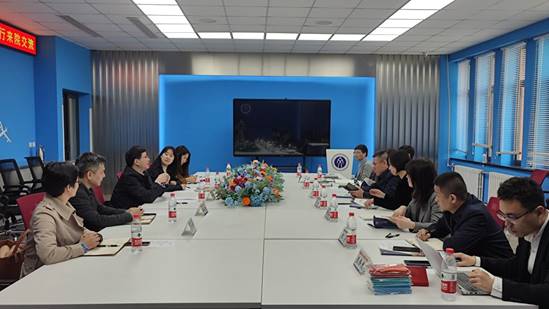 7b27bf635a164681bdf3203f64fa2bf