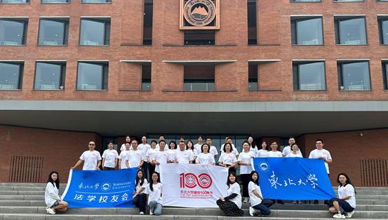 2ee9d1041cbe772e3a3f63686b9cc39